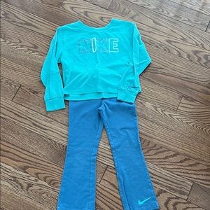 Nike Aqua Sweatshirt and Blue Pants Set